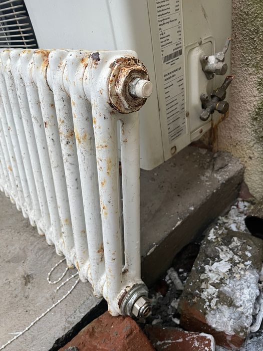 Vand calorifer din fonta