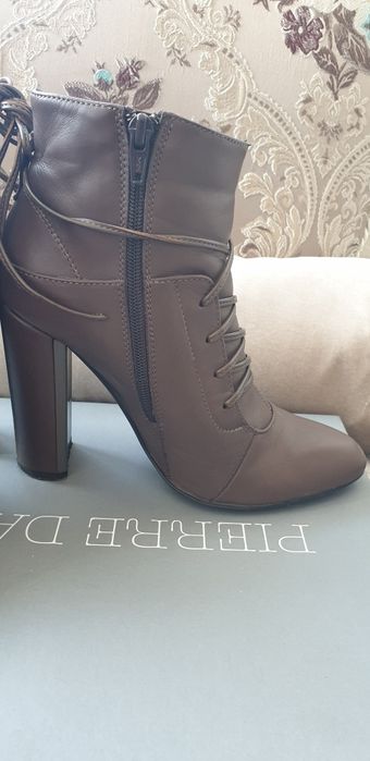 Боти Pierre Darre естествена кожа