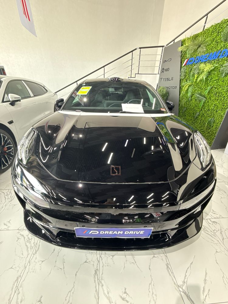 Zeekr 001 ze sport 2025yil