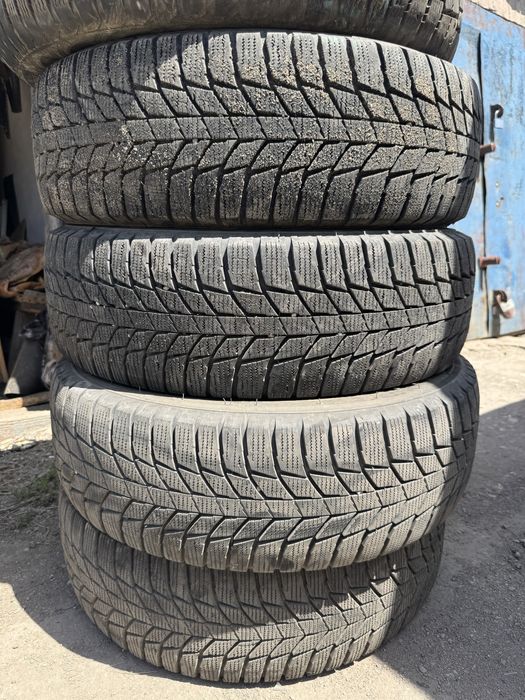 Продам новые шины