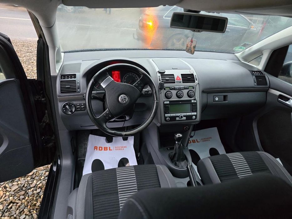 Volkswagen Turan 2009 1.4 Înmatriculat