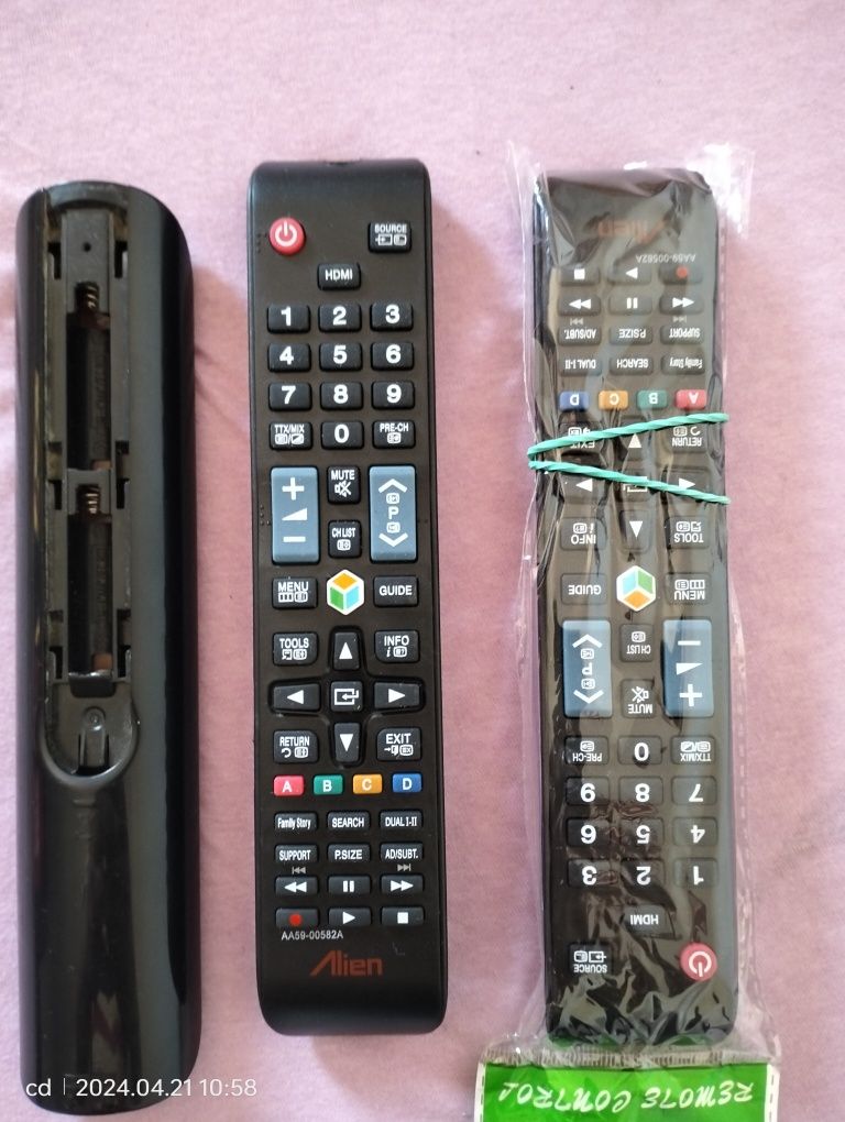 Vând telecomanda pentru Tv Samsung AA59-00582A