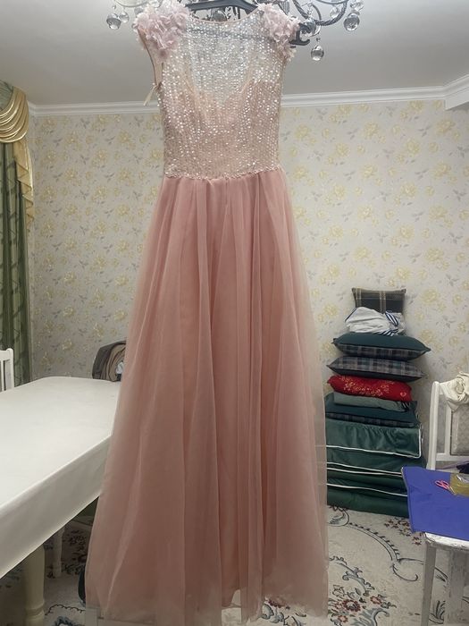 Платье женское 46 размер