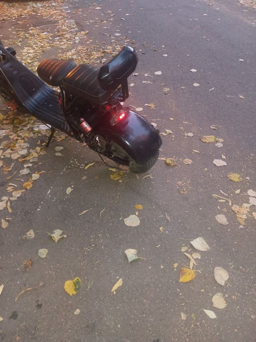 Trotineta electrica Moped