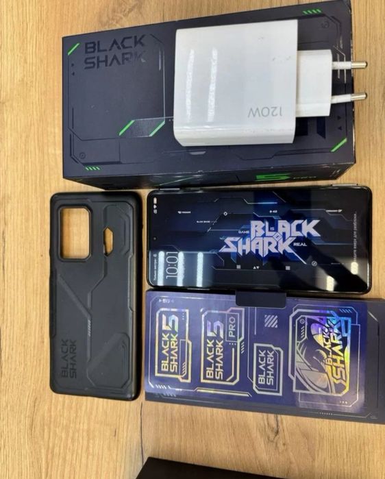 Xiaomi Black shark 5pro 12/256 обмен