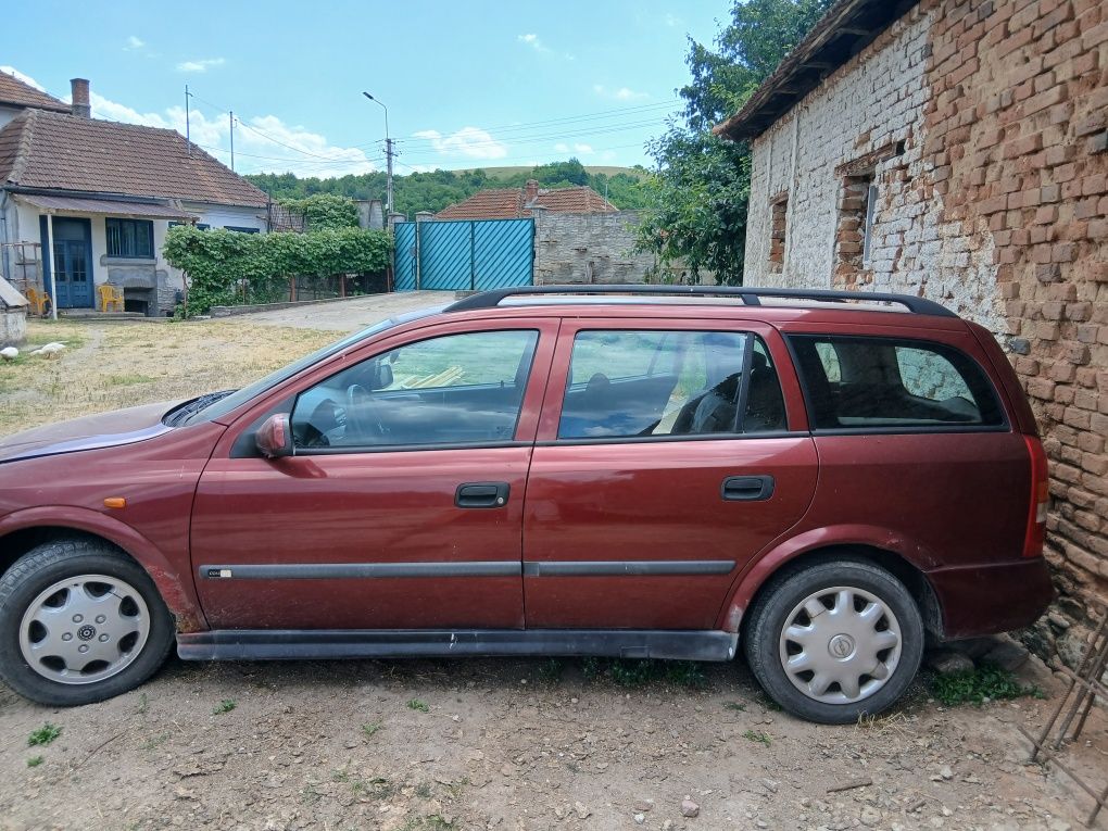 Opel astra h motor 1.6 benzină