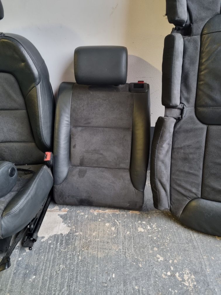 Scaun drapta fata si banchete audi A3 piele+alcantara