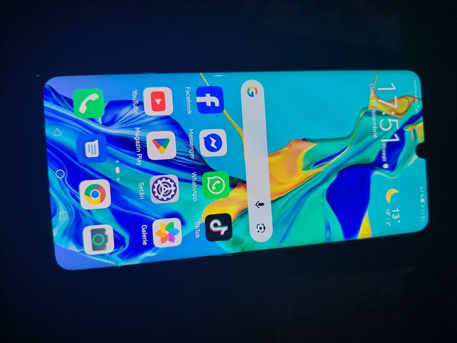 Vănd p30 pro stare foarte bună predare personală în Ploiești