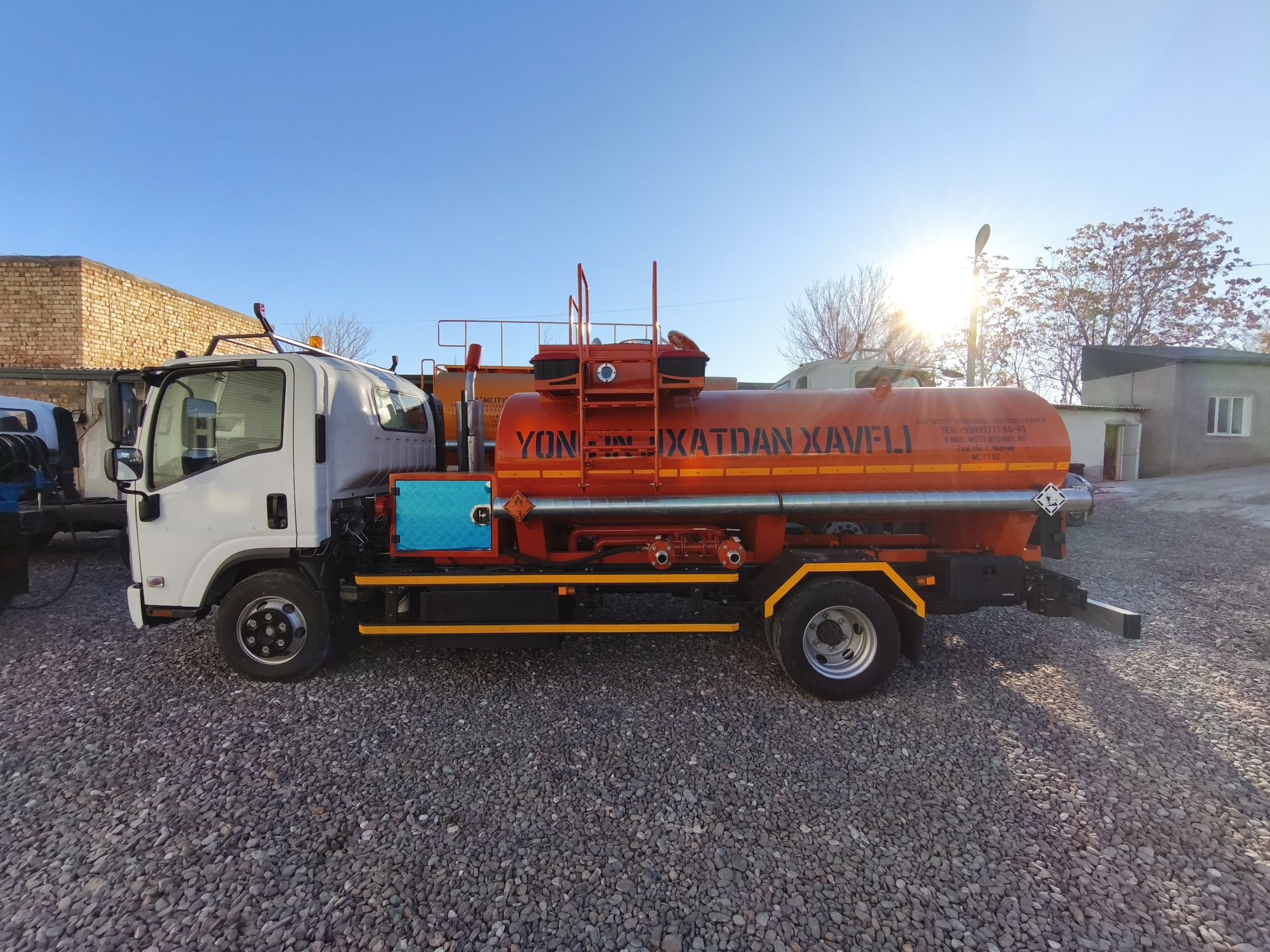 ISUZU Автотопливозаправщик (АТЗ-5) Бензавоз