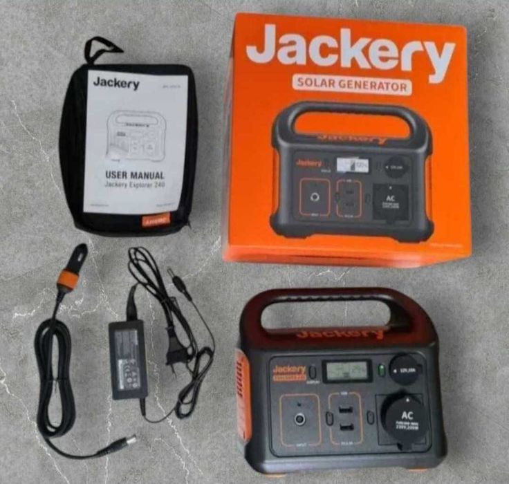 Generator solar/ stație de incarcare portabila Jackery Explorer 240