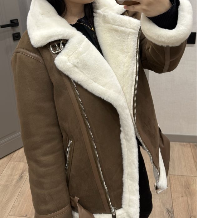 Дубленка зимняя, теплая,натуральный мех,качественная