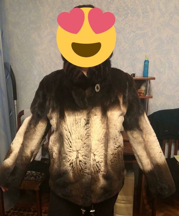 Продам короткую шубу