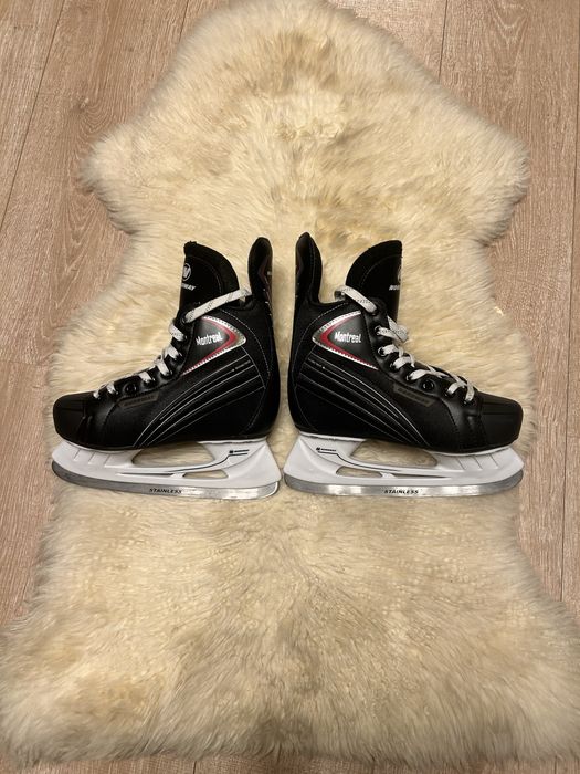 Хоккейные коньки для начинающих хоккеистов