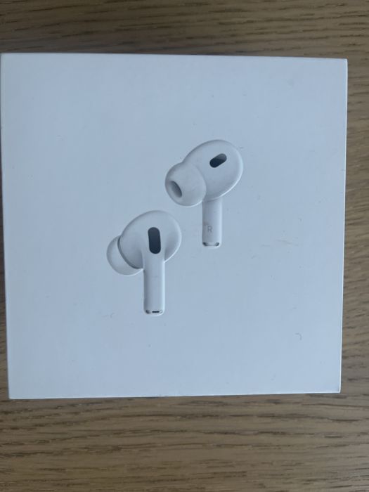 Casti AirPodsPro