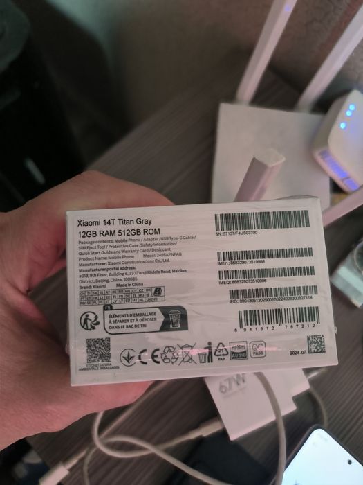 Xioimi 14T 12+12/512 сотилади каропка дакуметлари бор