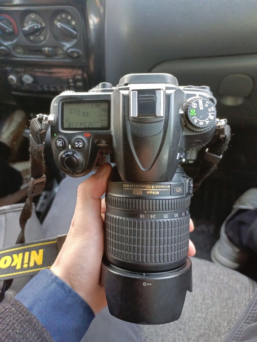 Camera Nikon D7000