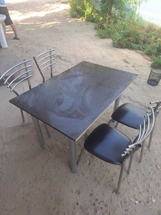 дукон ва мини маркетларга керак буладиган нарсалар бор сотилади