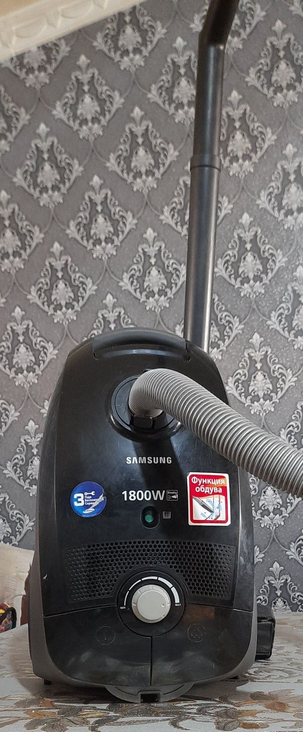 Пылесос Samsung 1800 watt