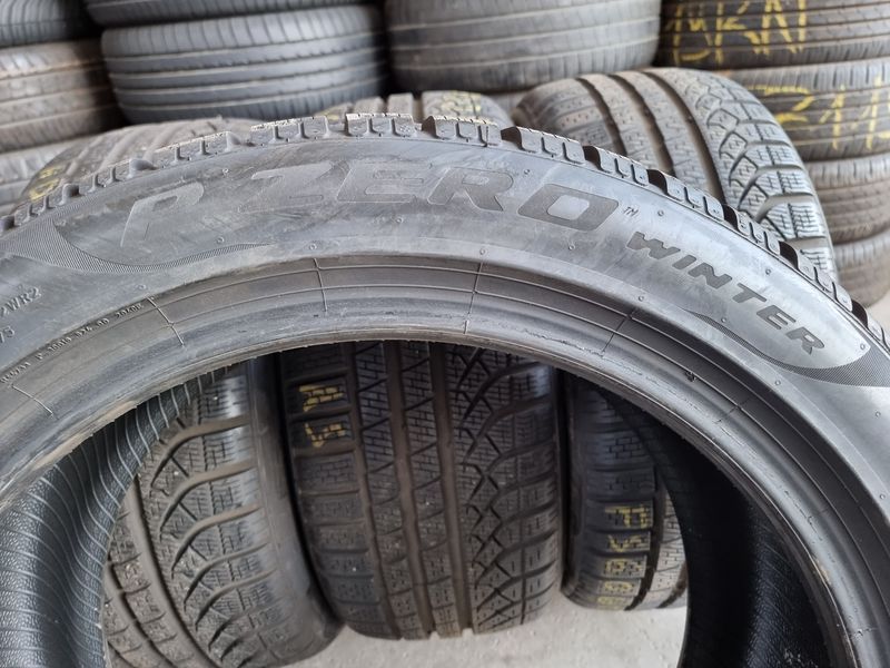 245/45/18 PIRELLI 4бр