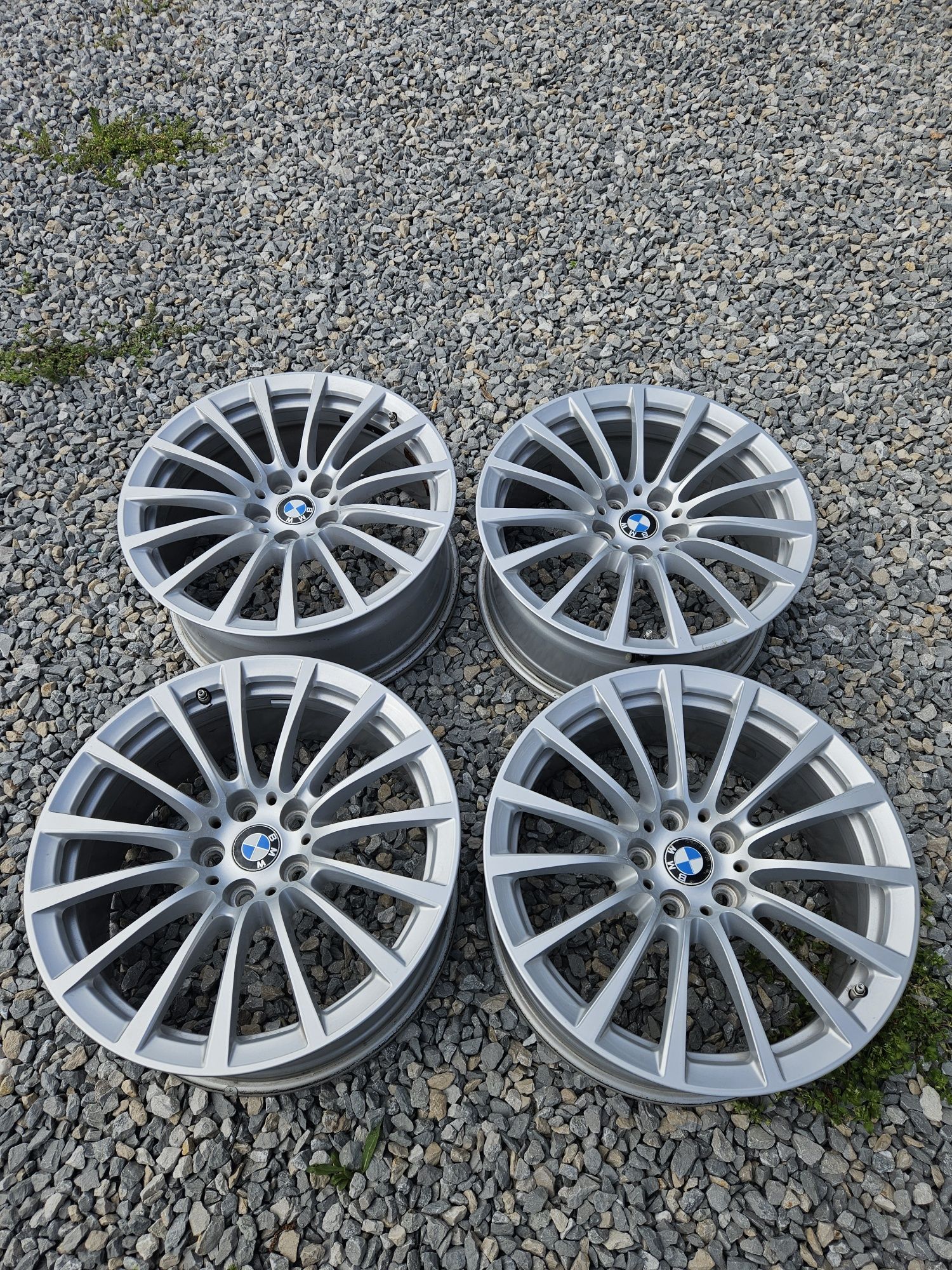 5х112.18.цола.8.ж..ет.30. оргинални BMW