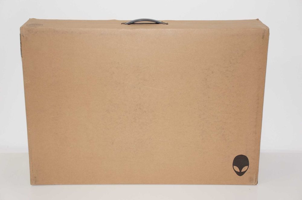 Laptop Dell Alienware 18 Area-51 Ultra 9 275HX 64GB RTX 5090 24GB 2TB