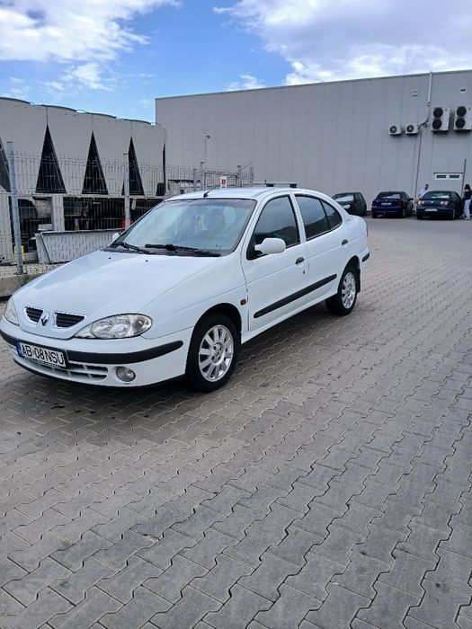 Renault Megane 1,4 16v benzină