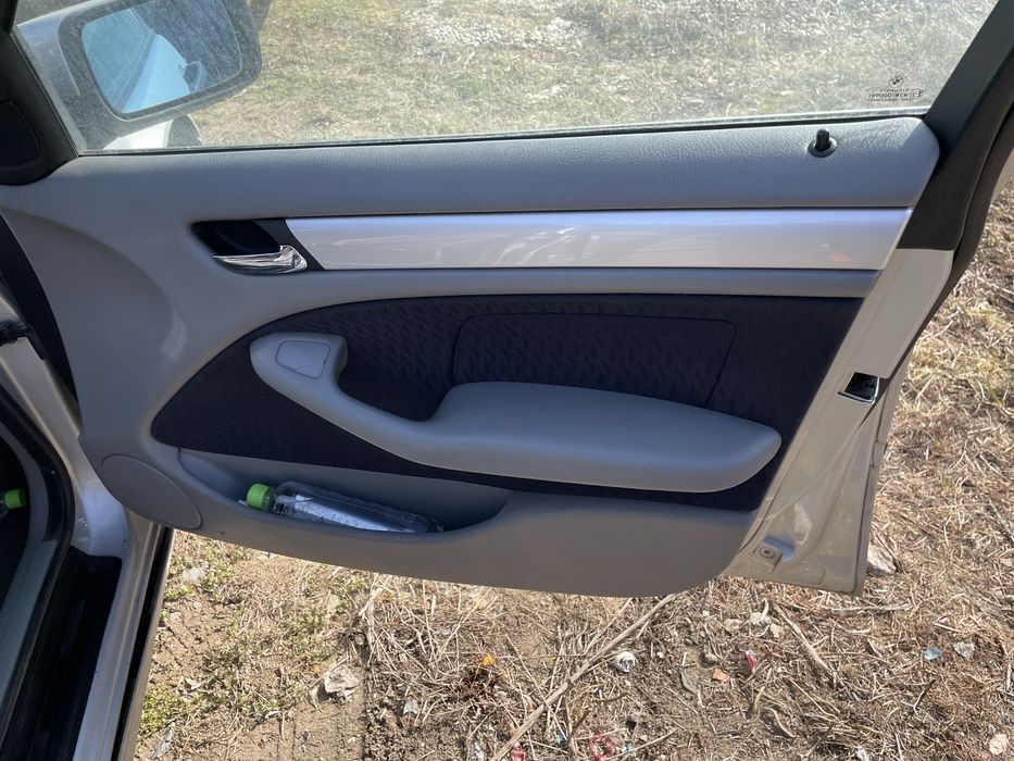 Dezmembrez BMW  E46.  320D