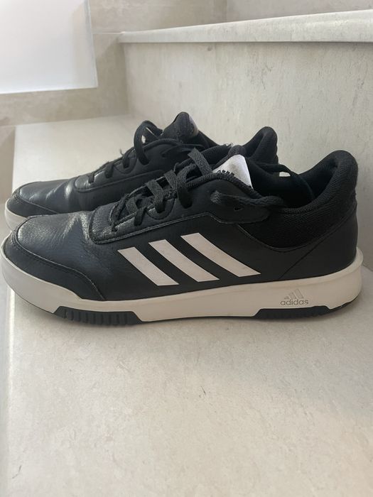 Adidas маратонки