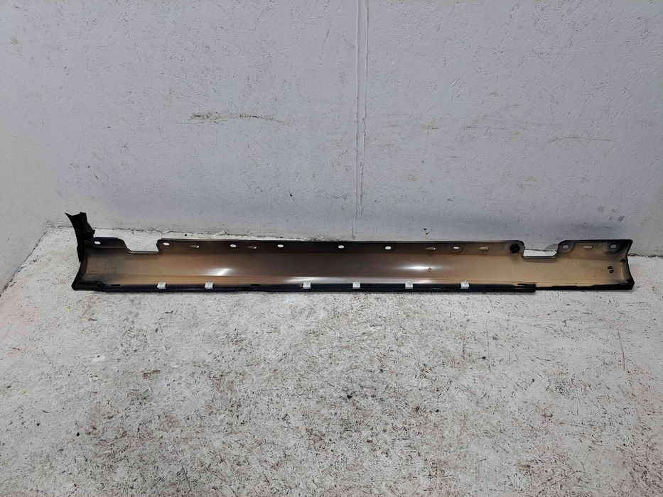 Prag lateral stanga Mercedes Clasa C (W203) [Fabr 2000-2007]