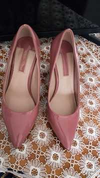 Pantofi damă superbi culoare roz pudră