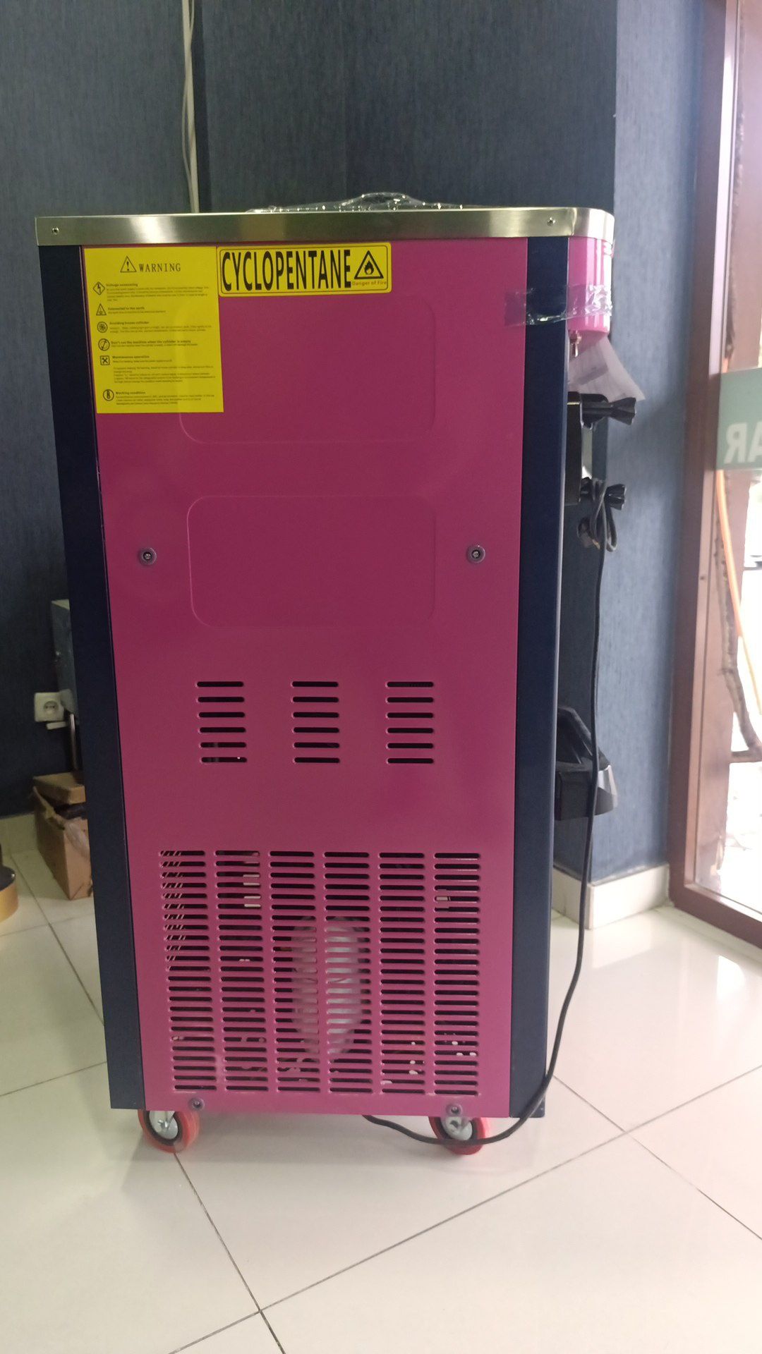 Frezer Muzqaymoq apparati 220v