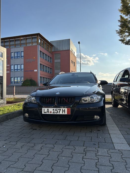 BMW 318 touring E91