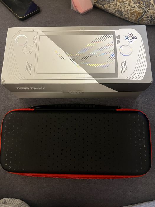 Consola ASUS Rog Ally modata (1.8 TB)