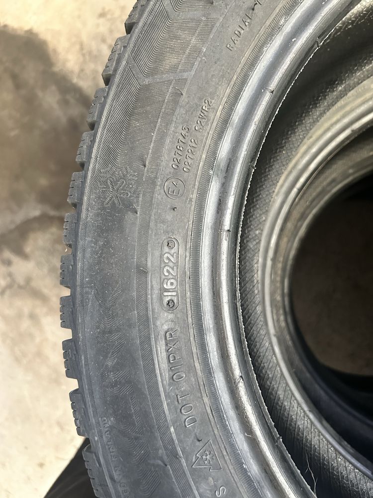 Triangle 205/55R16 шины комлект