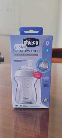 Biberon Chicco Natural Feeling 250 ml cu tetina înclinată Stare 9/10