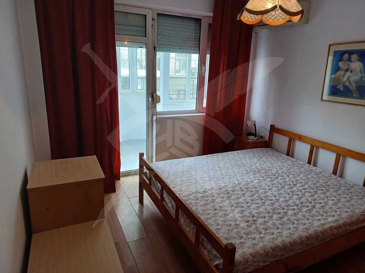 Дава се под наем Тристаен апартамент в Варна, Червен площад - 90 кв.м за 400 € - Снимка #3