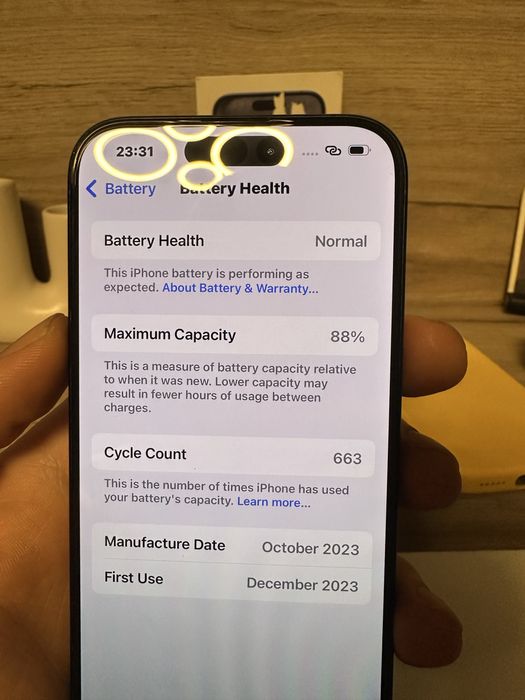 IPhone 15 pro 128 GB 88 % baterie full box 10/10