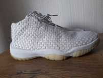Jordan Future Pure Platinum кецове 44 номер.
