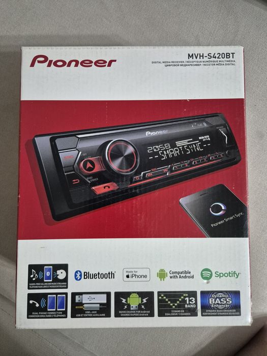 Продам магнитолу PIONEER MVH-S420BT