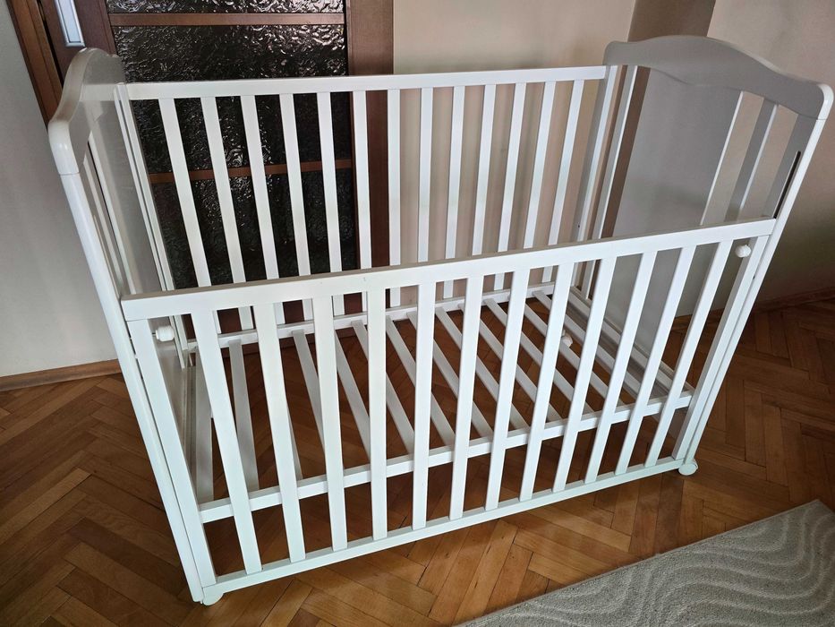 Кошара,матрак,детско столче за хранене,нагревател PhilipsAvent Premium