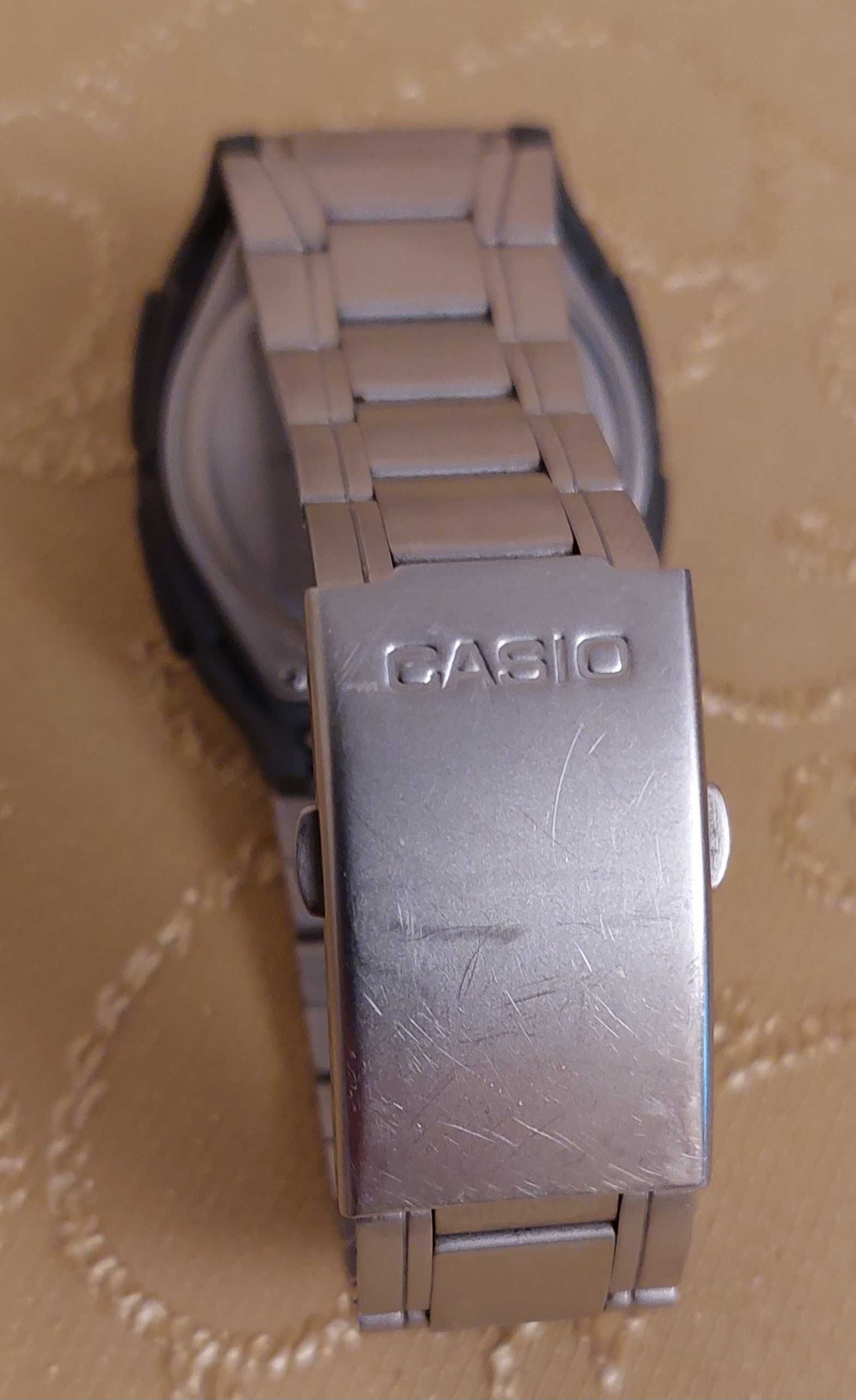 Ръчен часовник Casio AW-81D-1AVES