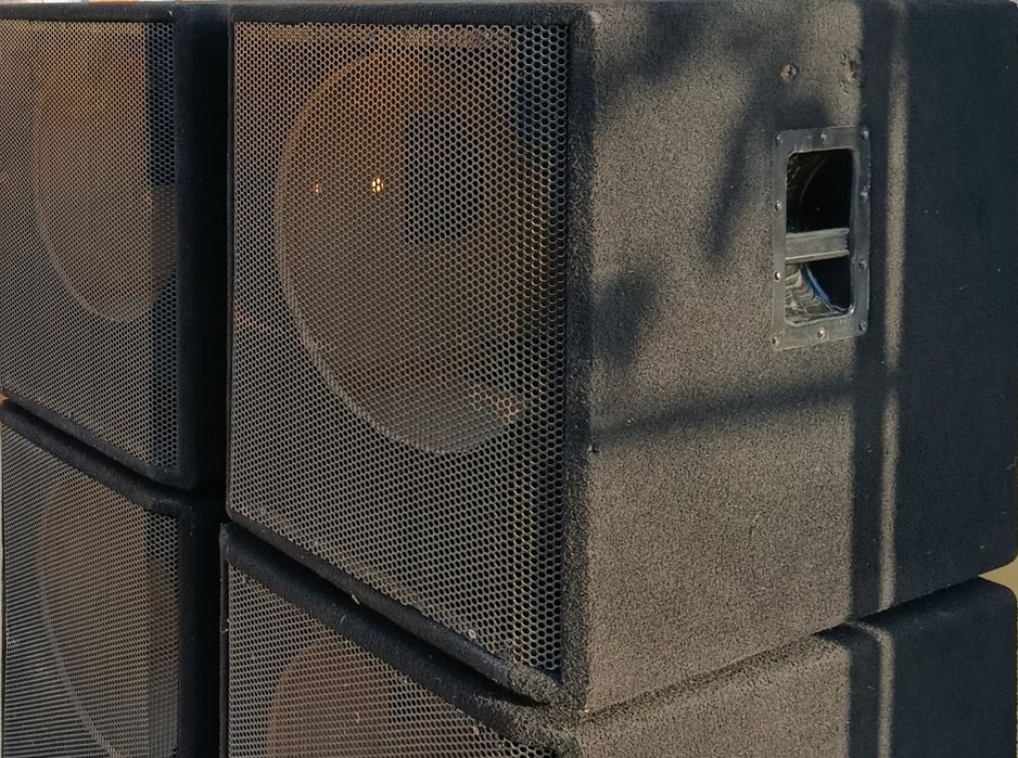 Колонка корпус .