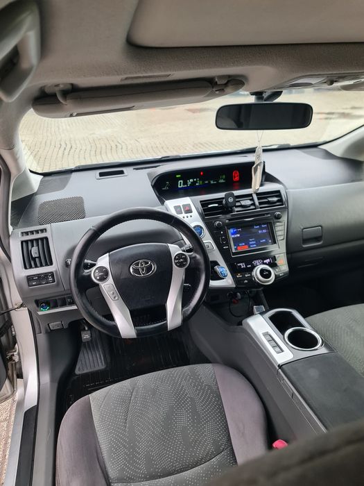 Toyota Prius Plus 7 locuri si GPL