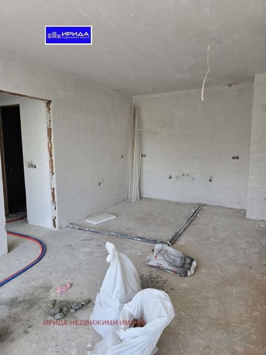 Тристаен апартамент в Дървеница с АКТ 15!