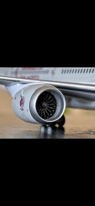 Qatar 787 NG models самолет 1:400