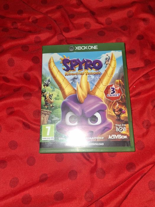 Joc xbox one ,,Spyro"