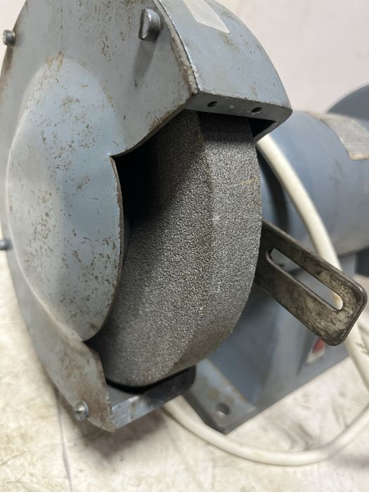 Български монофазен шмиргел 400/600 W Елпром Тетевен | Менгеме 38 кг.