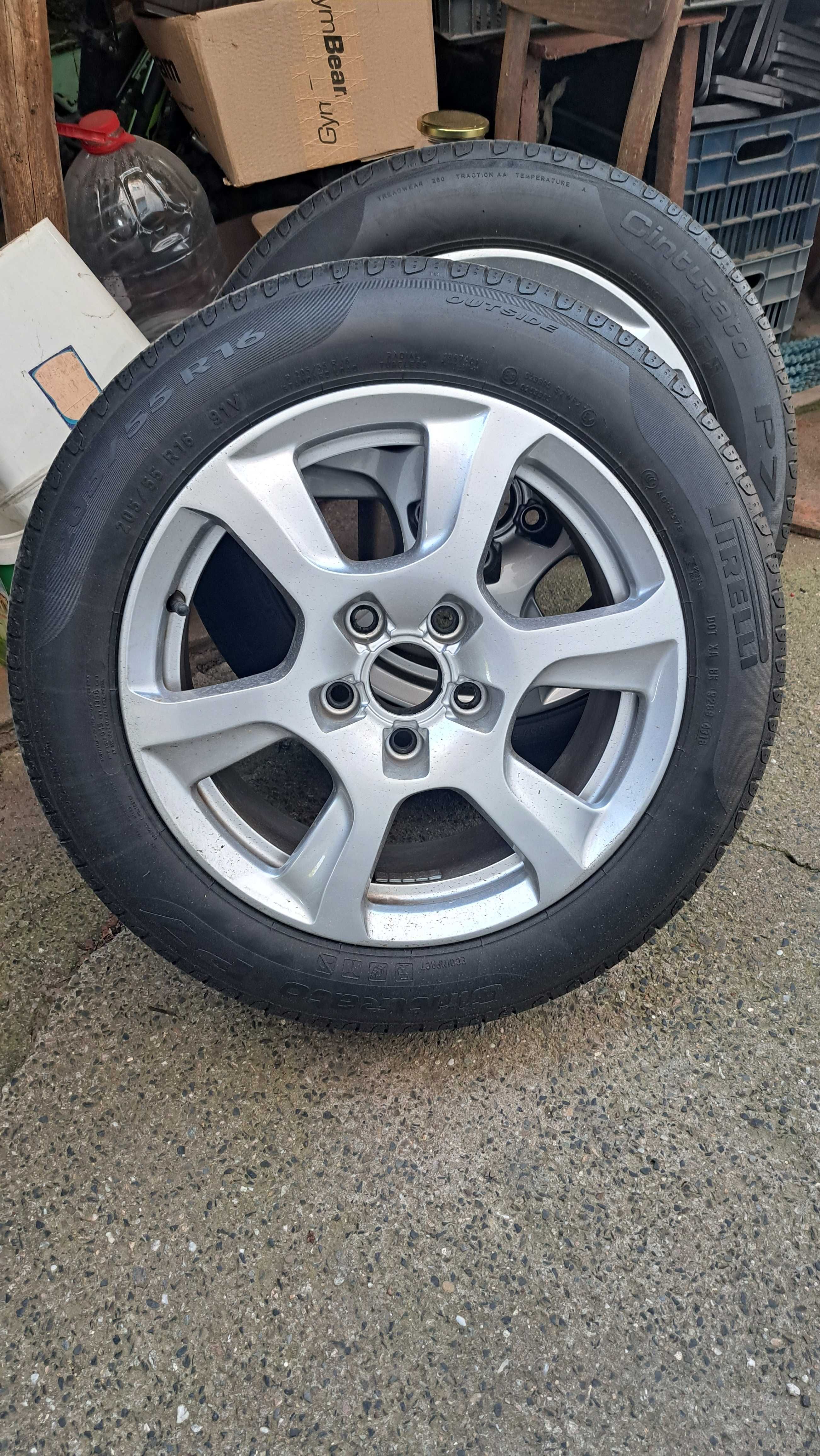 Гуми с джанти AUDI 205 55 16