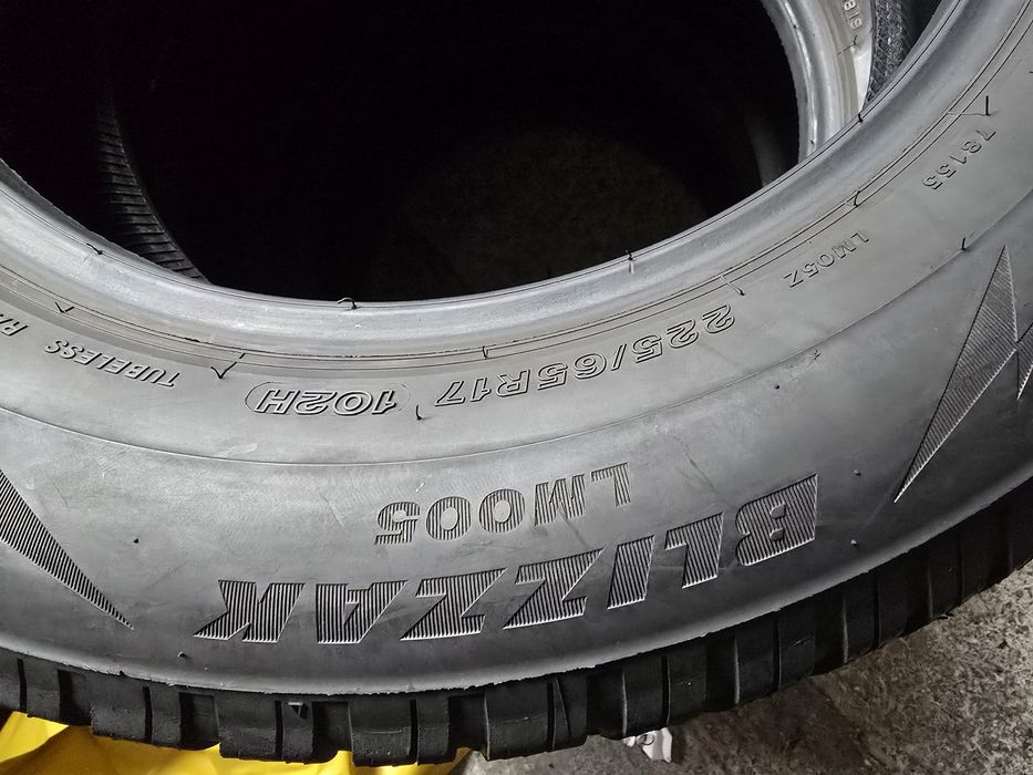 Bridgestone 225/65 R17 102H MS iarnă