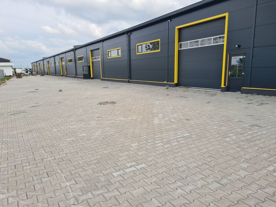 Hale industriale cu birouri